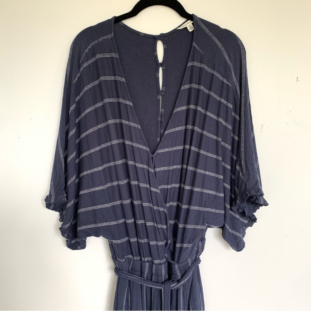 AMERICAN EAGLE OUTFITTERS PIN-STRIPE JUMPSUIT - Picture 3 of 11